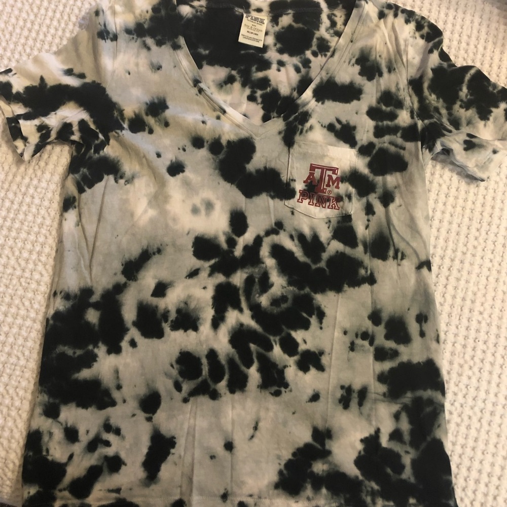 NWOT PINK brand Texas A&M V-Neck